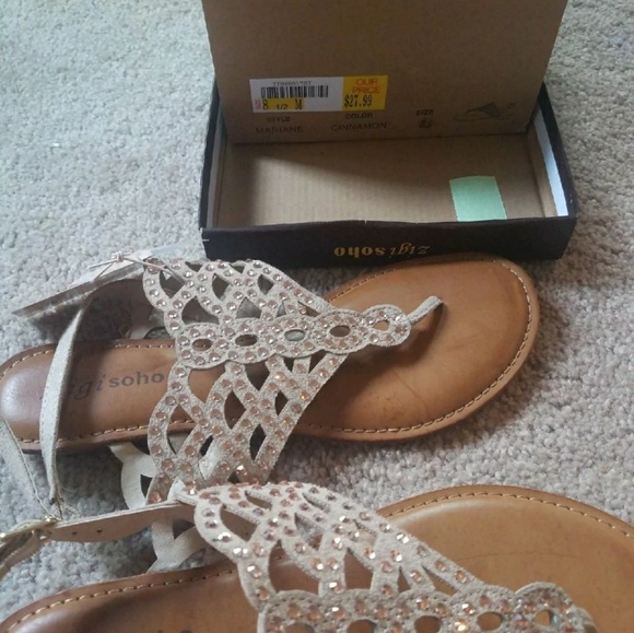 Sandals - Picture 2 of 2